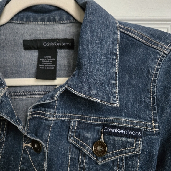 Calvin Klein Jeans  Dark‎ Denim Jacket, Y2K - Picture 5 of 9